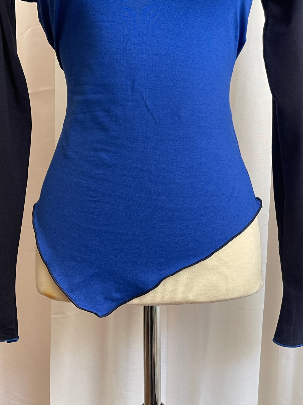 AQILÔN SIGNATURE TOP